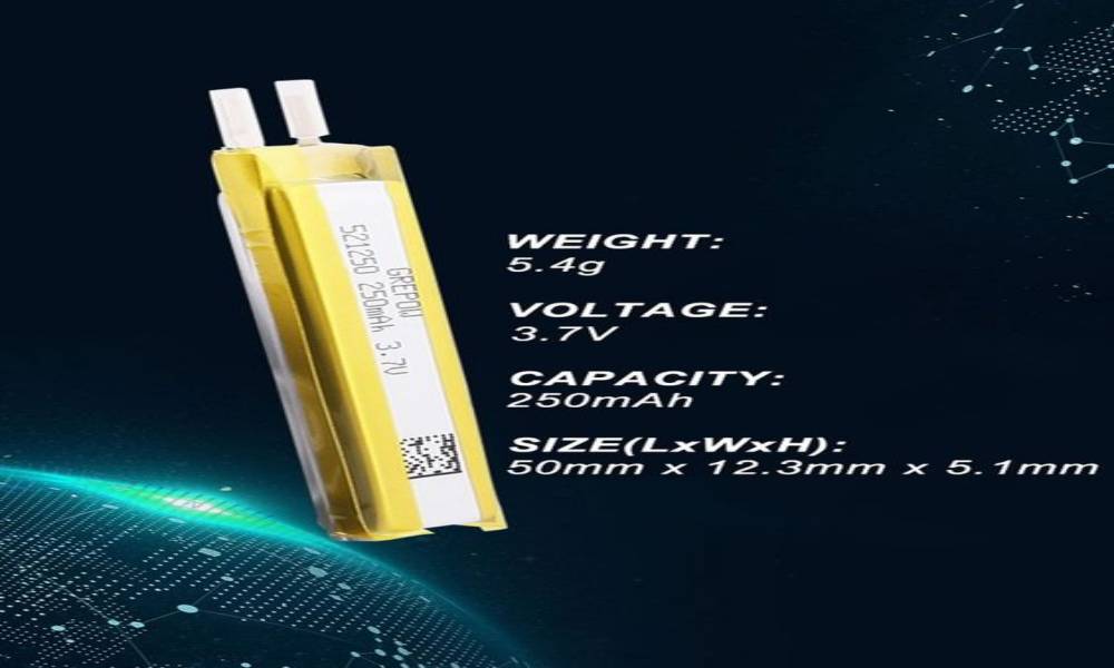What battery does an e-cigarette need?